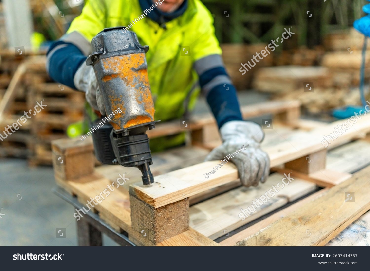 Professional pallet repair service
